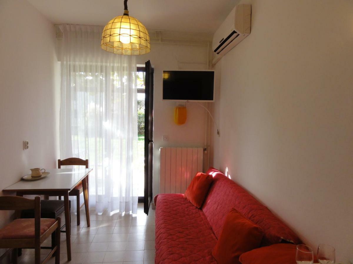 Nice And Cozy Apartment Ferry In 梅杜林 外观 照片