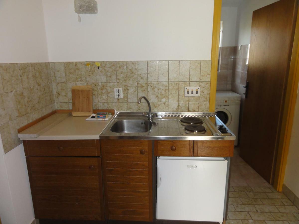 Nice And Cozy Apartment Ferry In 梅杜林 外观 照片